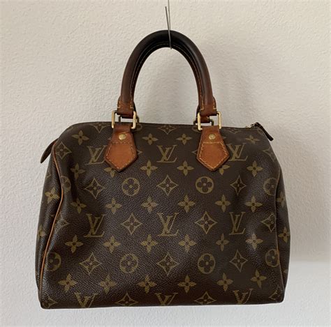 how to value a louis vuitton bag